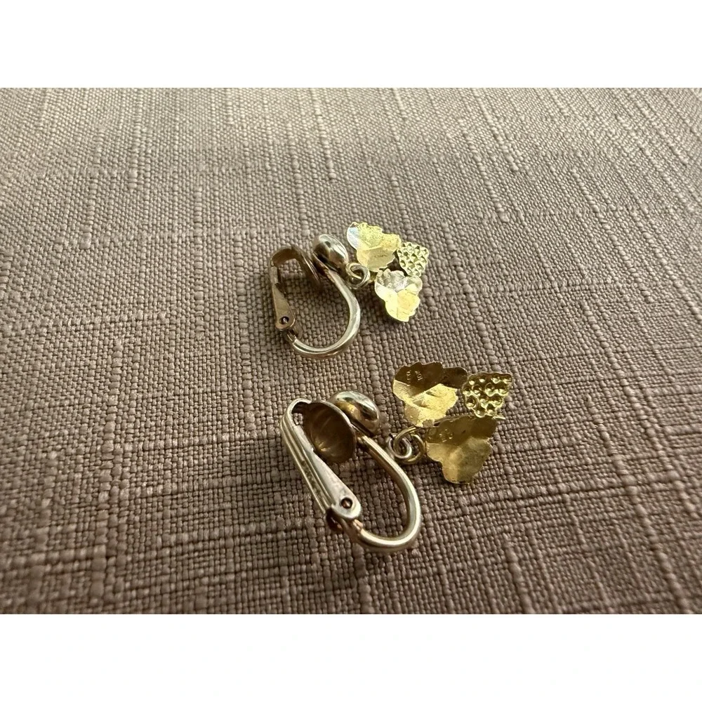 Black Hills Gold 3 Leaf Grape 14KGF And 10K Gold Clip On Earrings